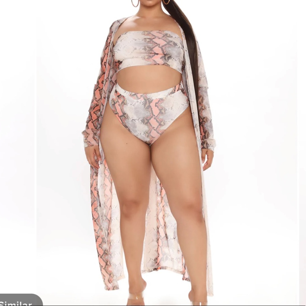 3 piece fashion nova swim set never worn with tags